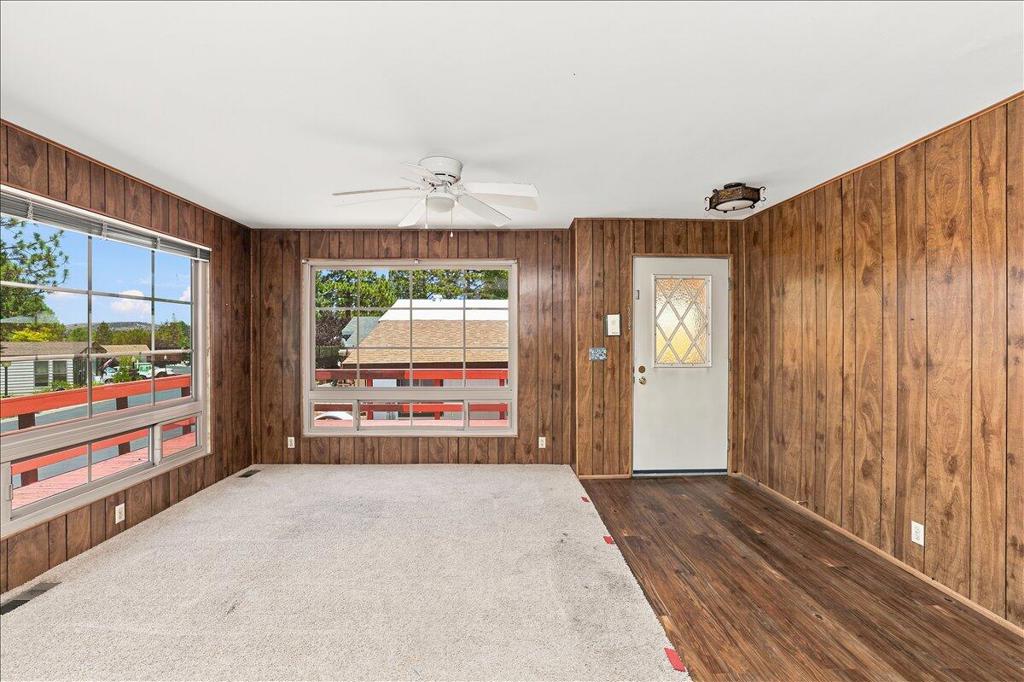 391 Montclair Drive 230 Property Photo 14