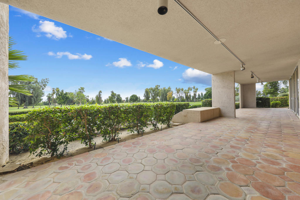 900 Island Drive 113 Property Photo 4