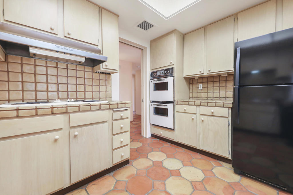 900 Island Drive 113 Property Photo 16