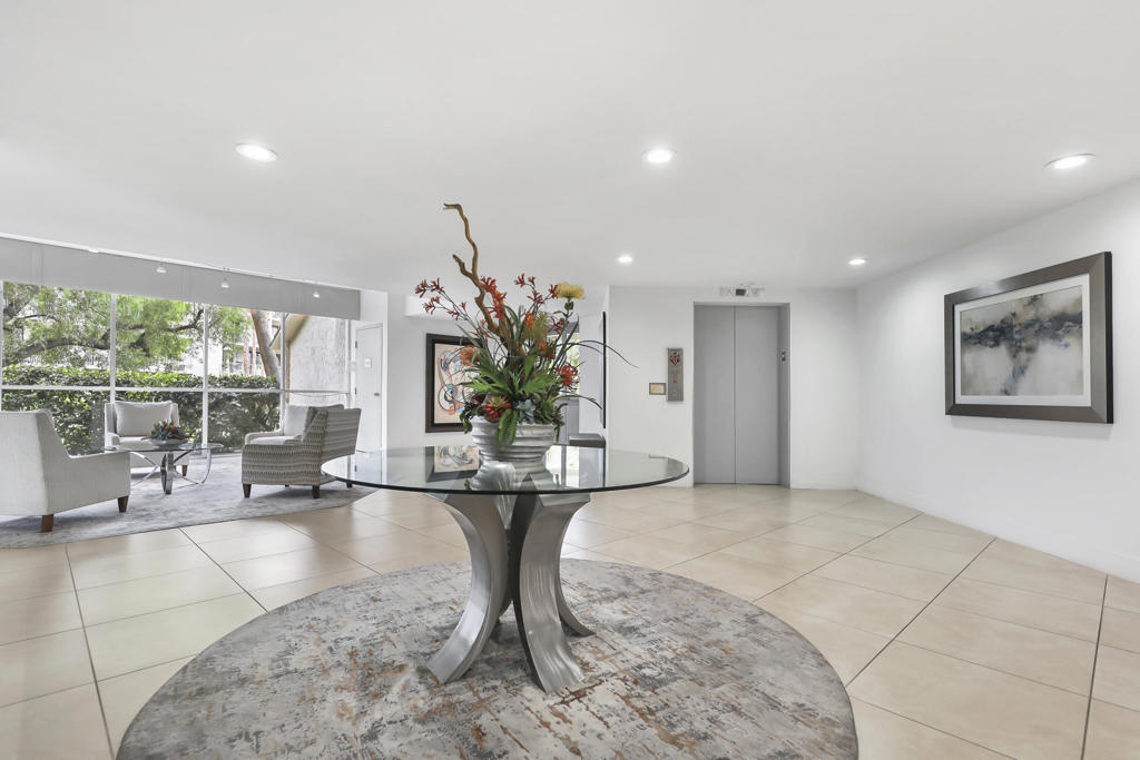 900 Island Drive 113 Property Photo 25