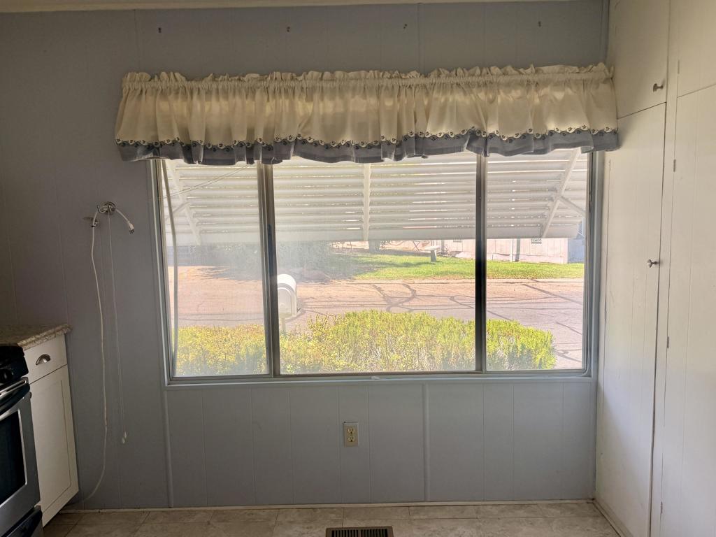 14 Lazy B Drive Property Photo 13