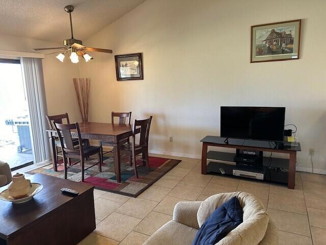77196 Pauma Valley Way Property Photo 3
