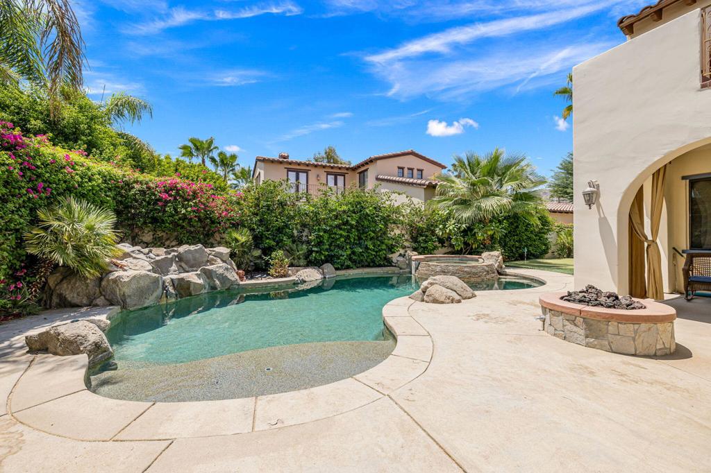 80679 Via Tranquila Property Photo 1