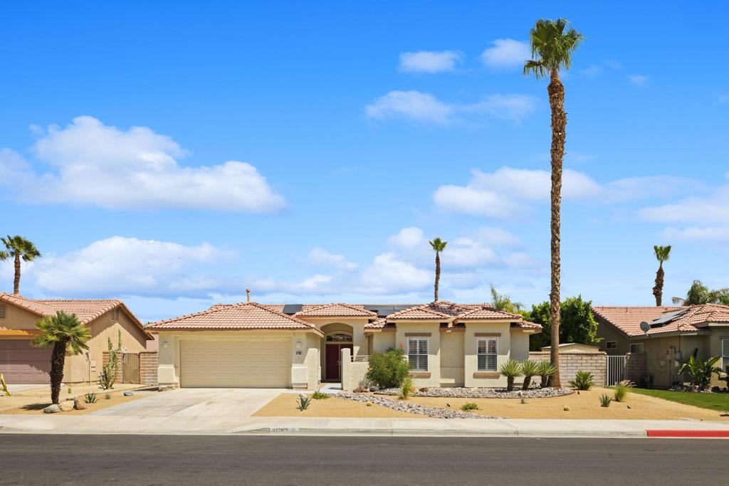 37762 Drexell Drive Property Photo 2