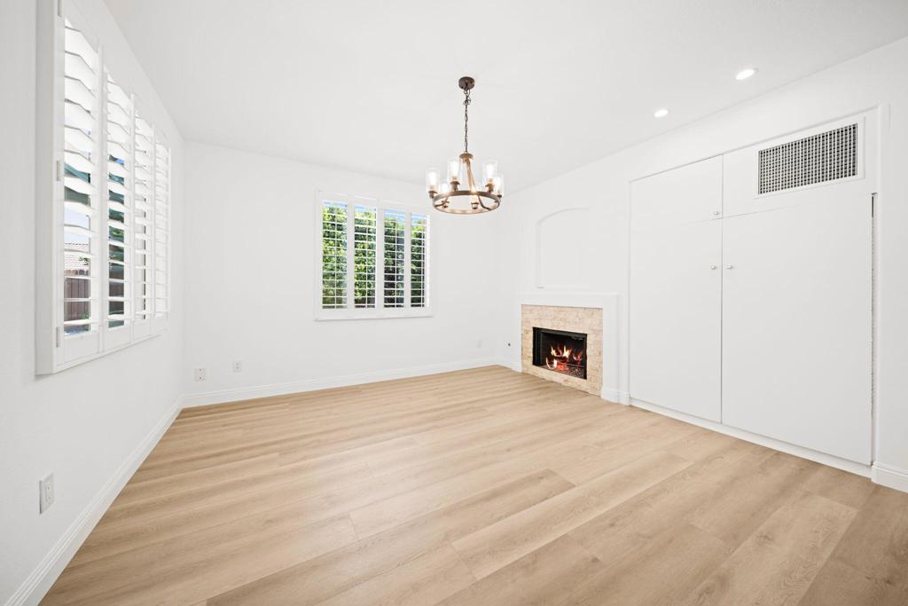 37762 Drexell Drive Property Photo 11