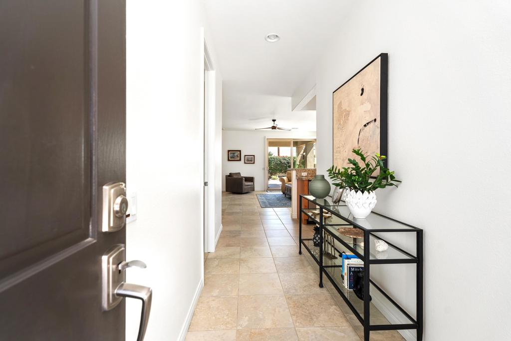 80292 Avenida Linda Vista Property Photo 3