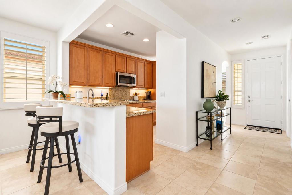 80292 Avenida Linda Vista Property Photo 4
