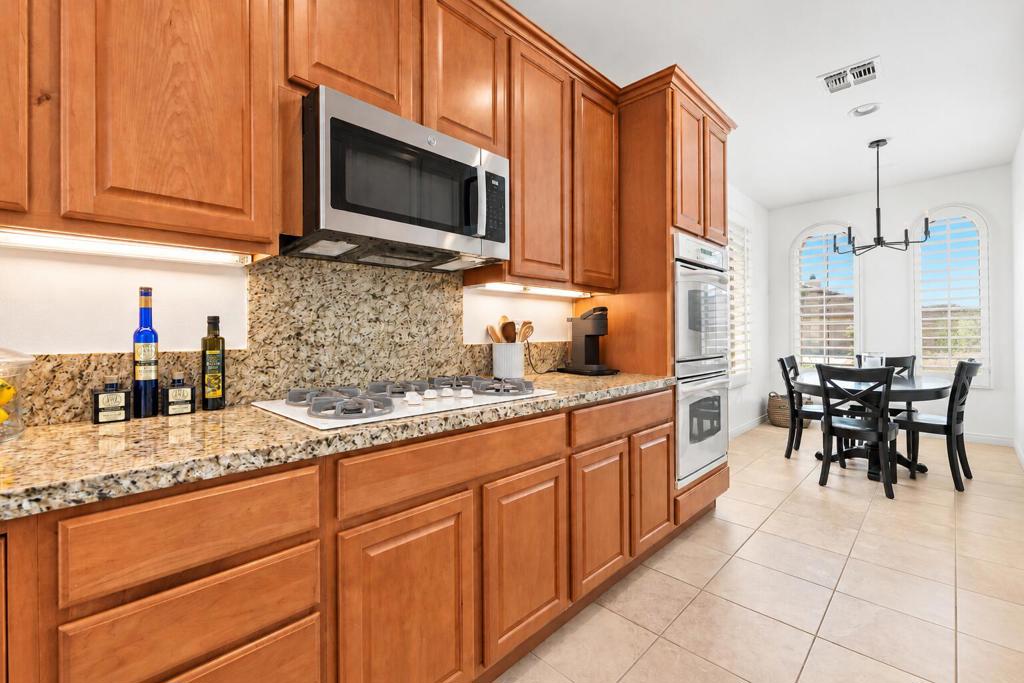 80292 Avenida Linda Vista Property Photo 5
