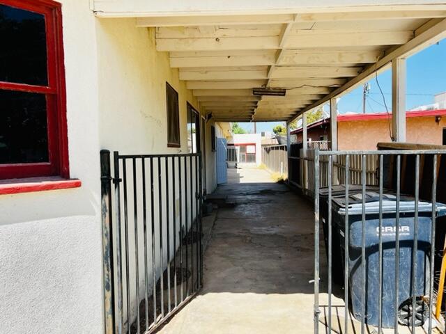 325 N 1st Street Property Photo 3