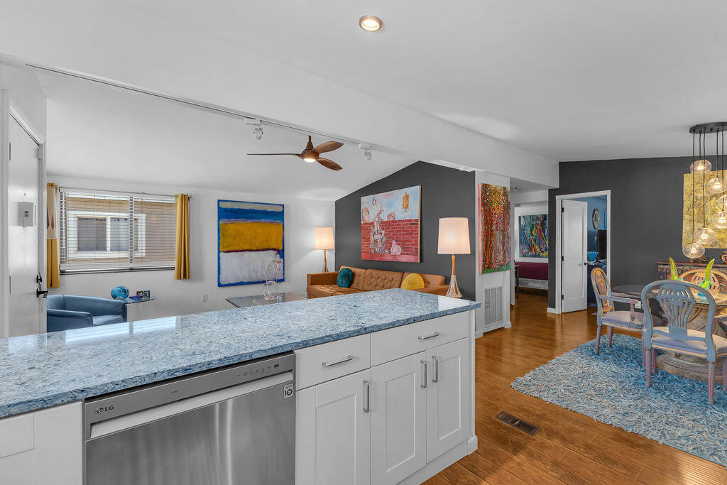 1022 Via Grande Property Photo 17