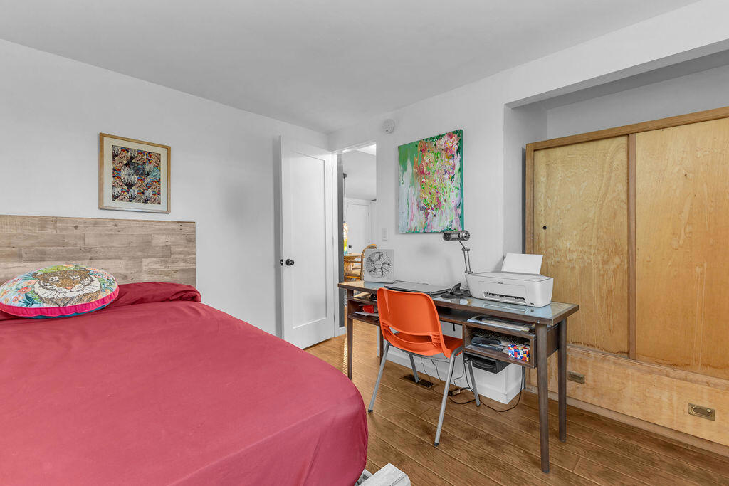 1022 Via Grande Property Photo 30