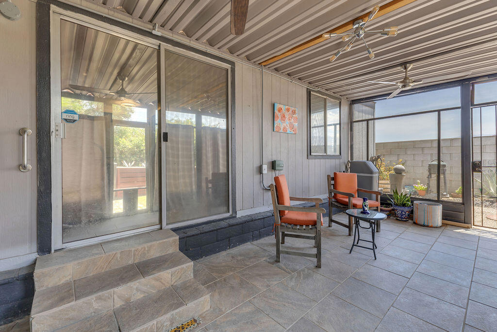 1022 Via Grande Property Photo 37