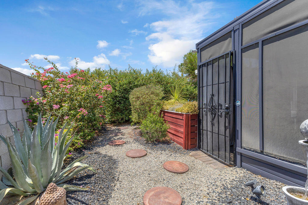 1022 Via Grande Property Photo 39