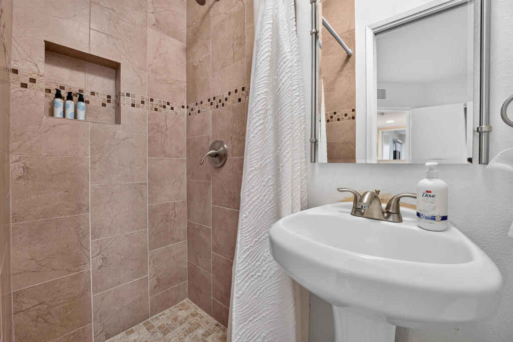40997 Sea Island Lane Property Photo 18