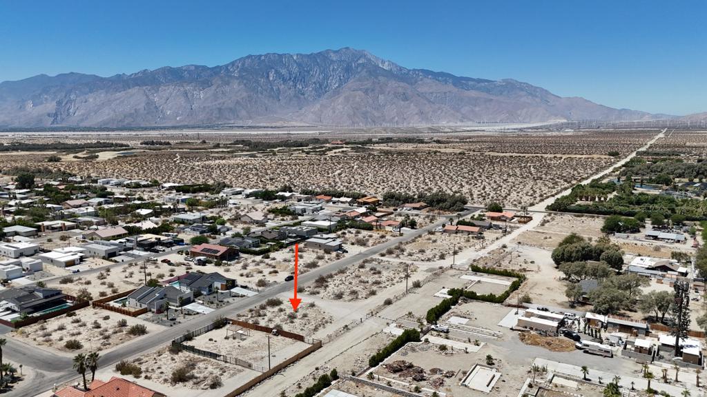 100 El Serape Trail Property Photo 1