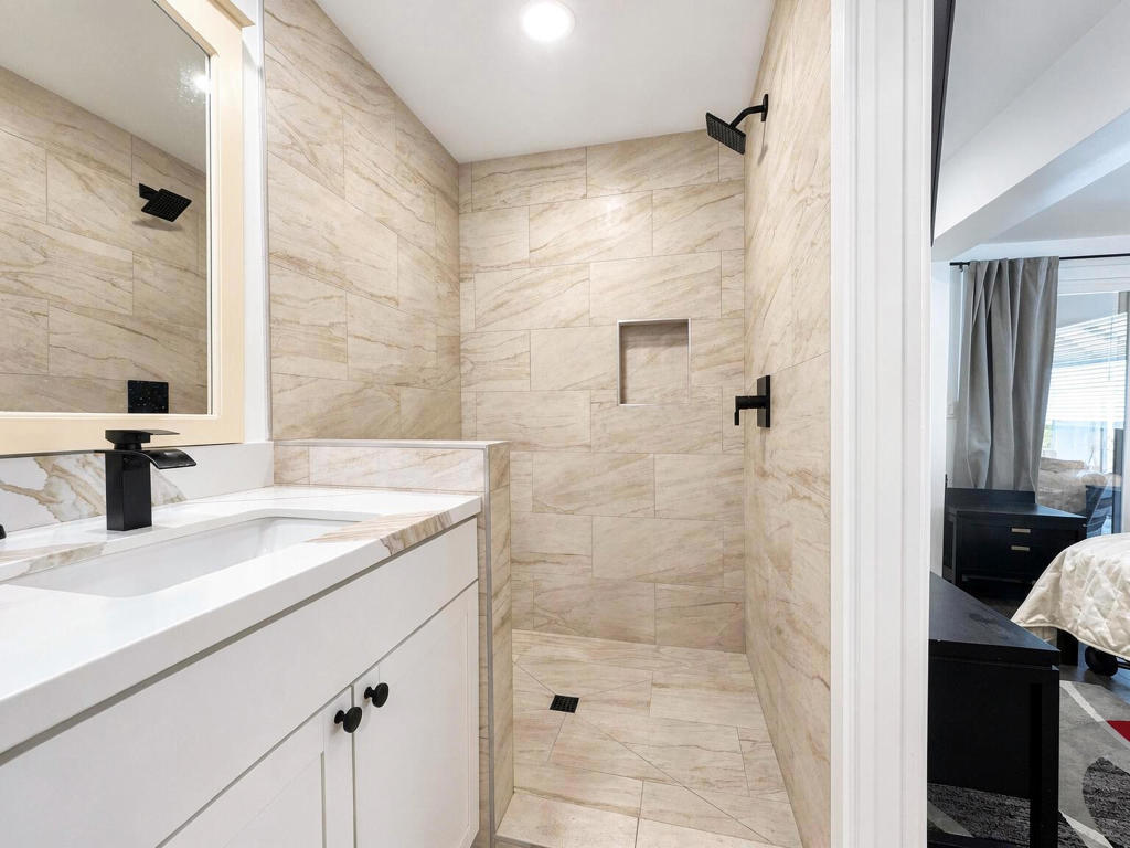 74 Via Minorca Property Photo 7