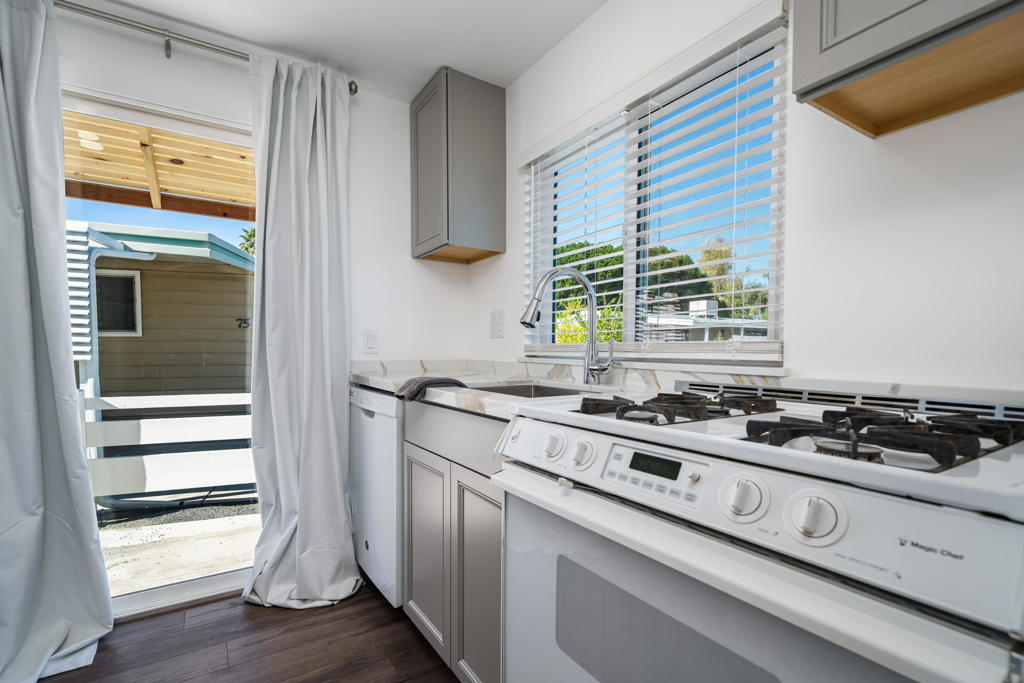 74 Via Minorca Property Photo 13