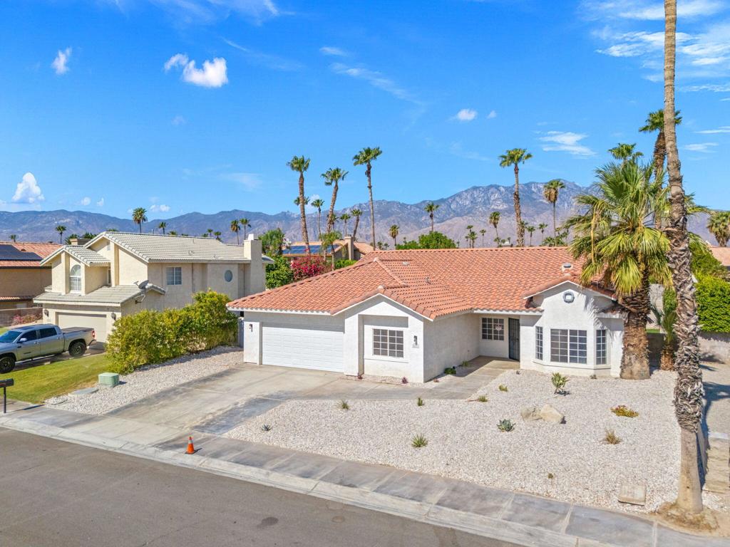 28091 Horizon Road Property Photo 1
