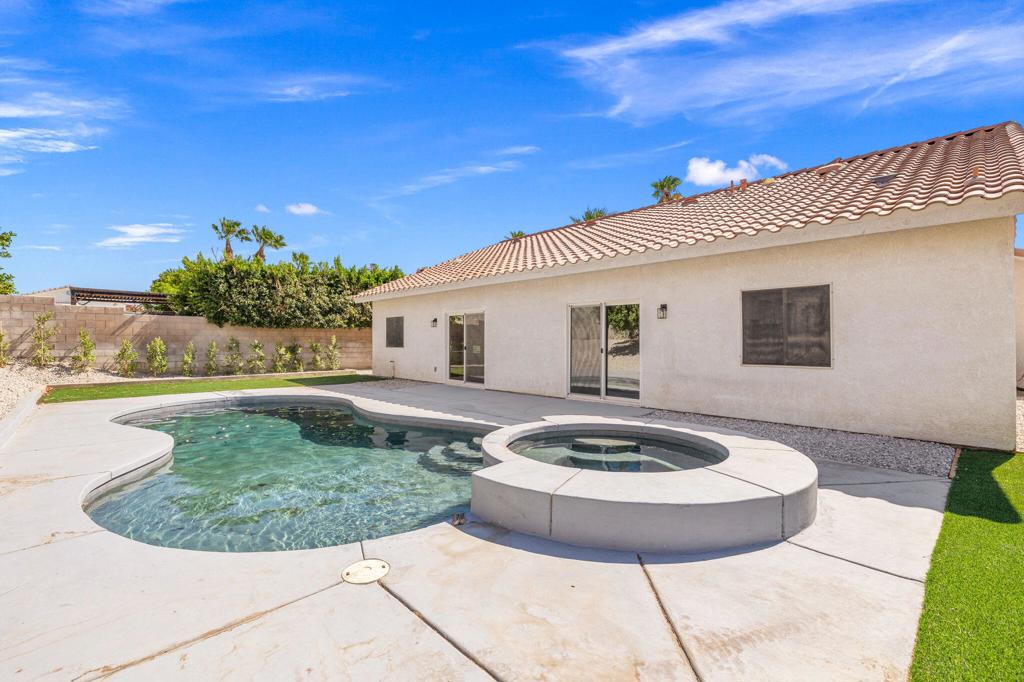 28091 Horizon Road Property Photo 3