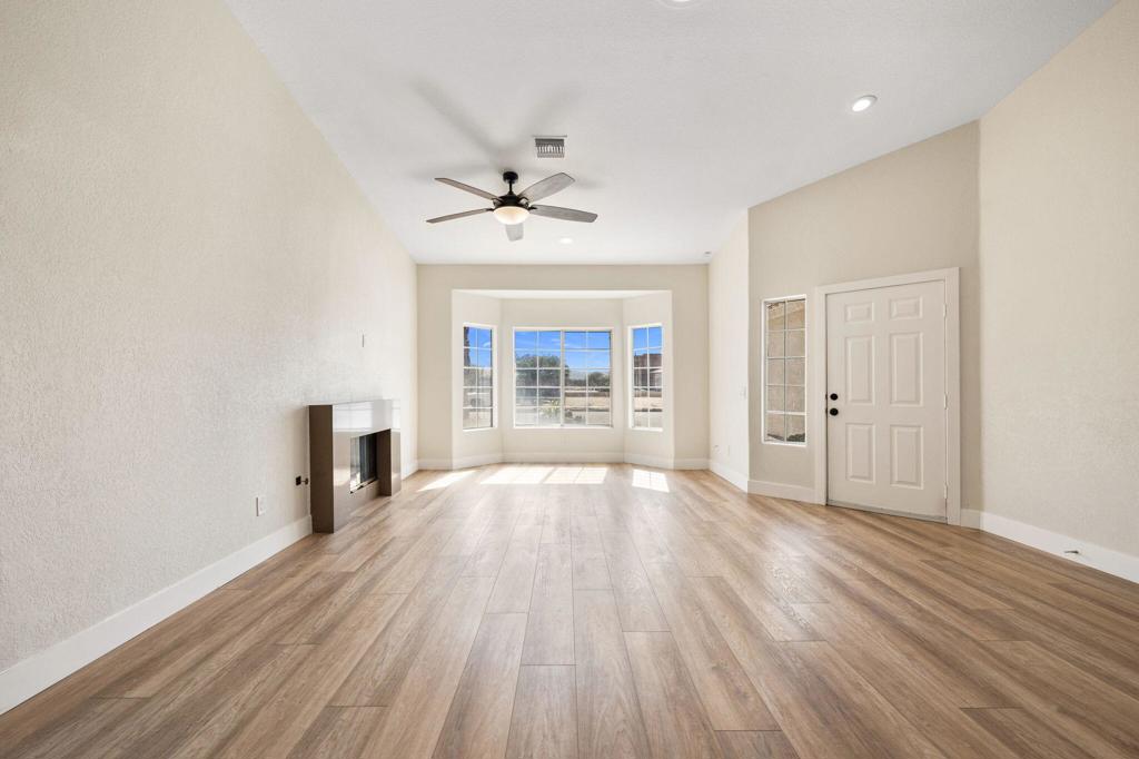 28091 Horizon Road Property Photo 9