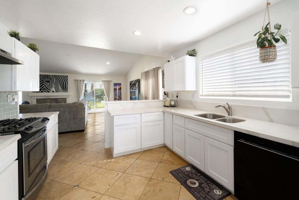 69766 Northhampton Avenue Property Photo 6