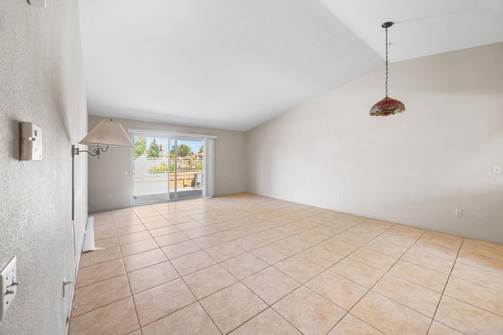 49156 Garland Street Property Photo 19