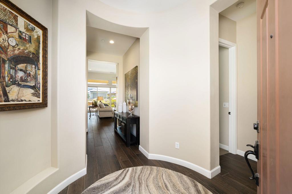 76 Bordeaux Property Photo 7