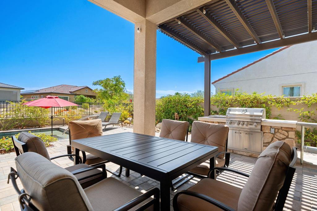 76 Bordeaux Property Photo 15