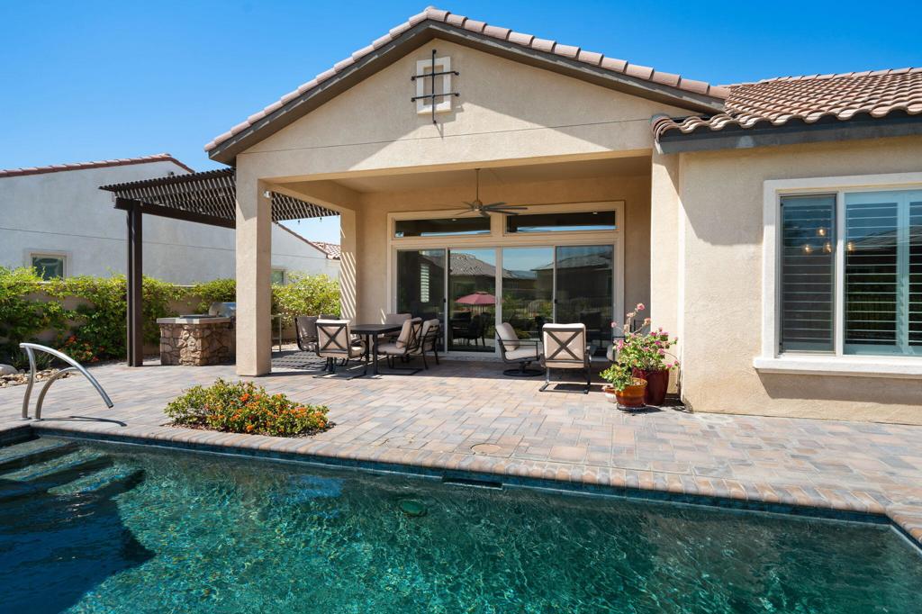 76 Bordeaux Property Photo 23