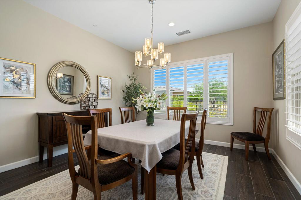76 Bordeaux Property Photo 39