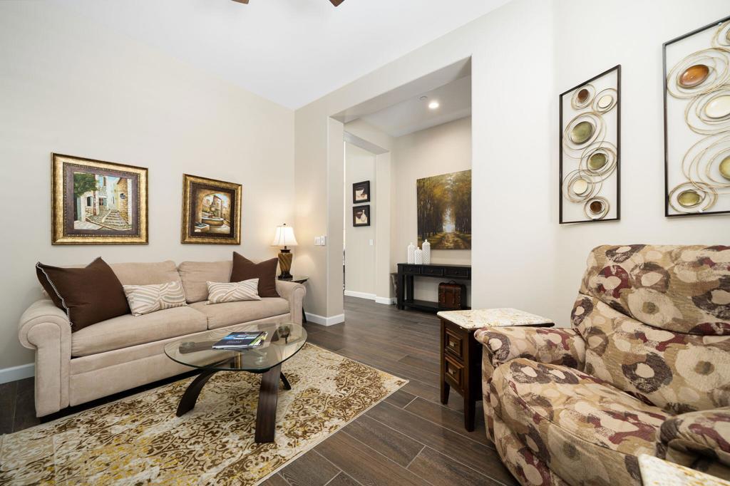 76 Bordeaux Property Photo 47