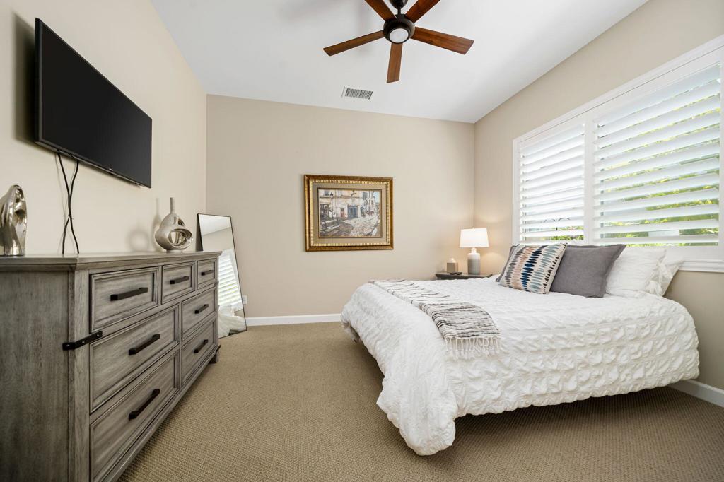 76 Bordeaux Property Photo 49