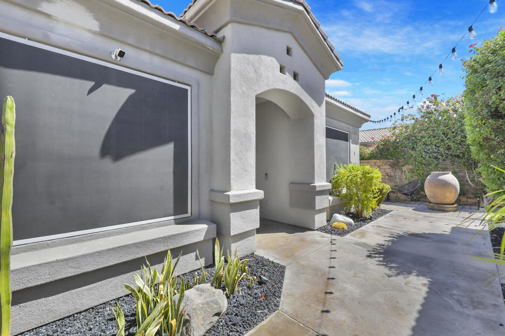 79818 Parkway Esplanade S Property Photo 4