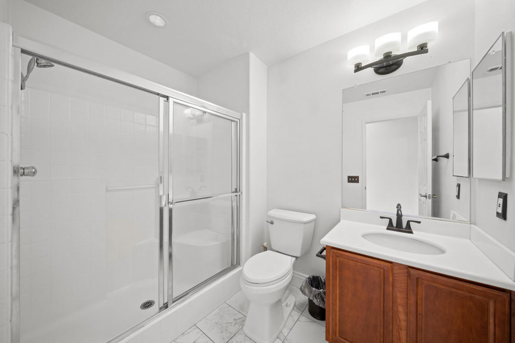 2121 Cottage Court Property Photo 33