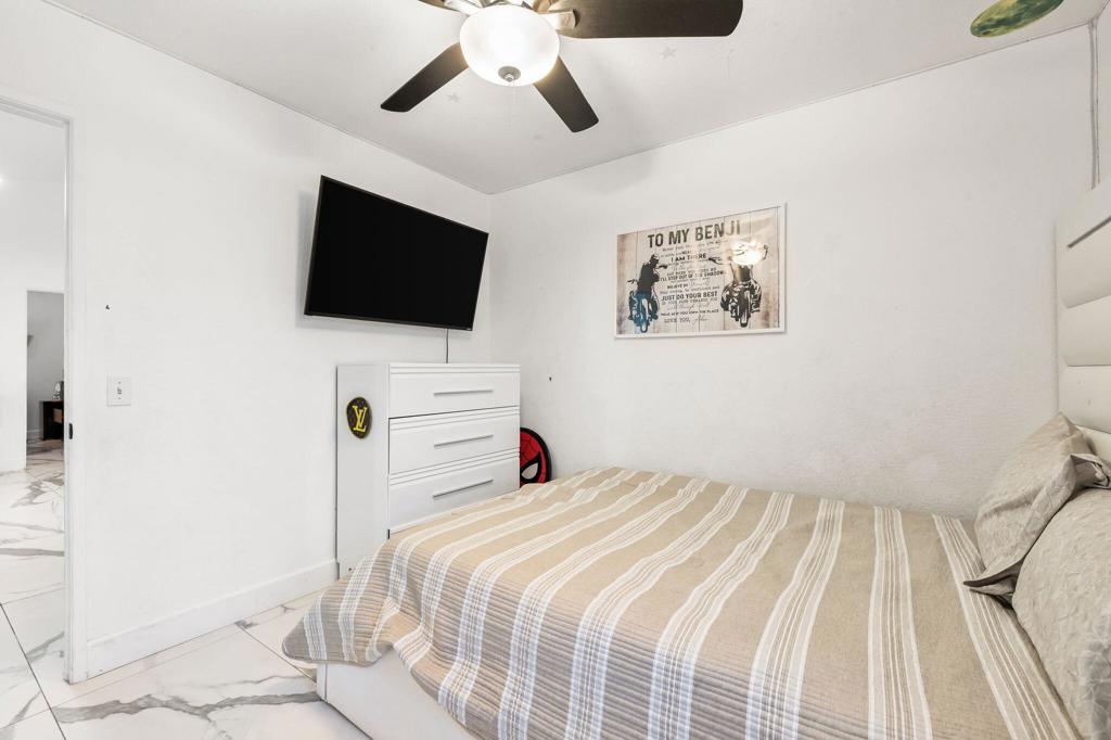 37851 Hollister Drive Property Photo 21