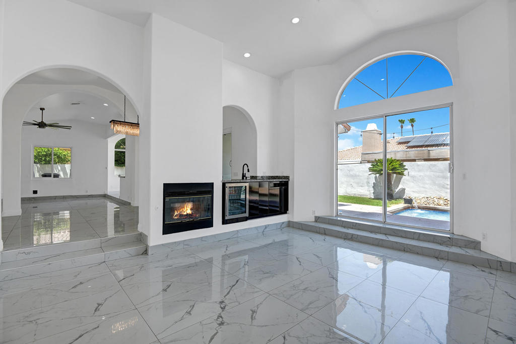 78860 Martinique Drive Property Photo 3