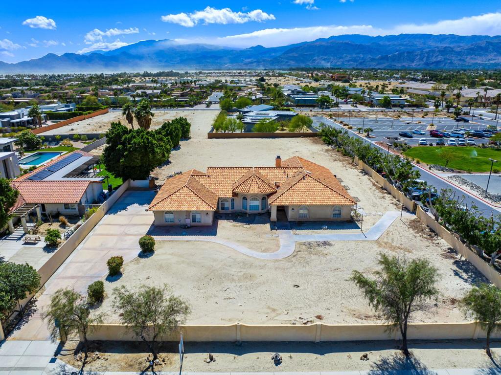 72125 Via Vail Property Photo 18
