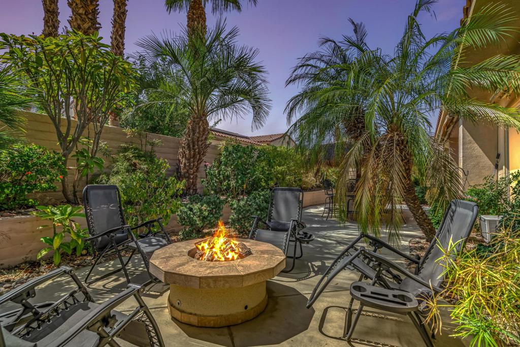 40175 Calle Loma Entrada Property Photo 1