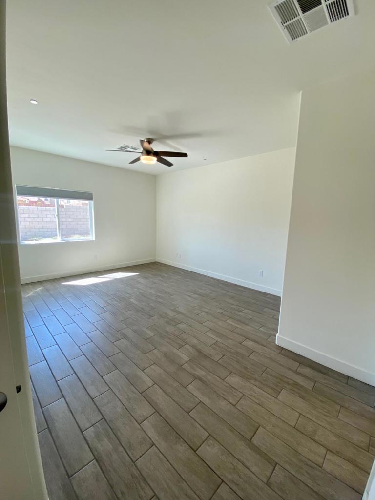 9675 Valencia Drive Property Photo 20