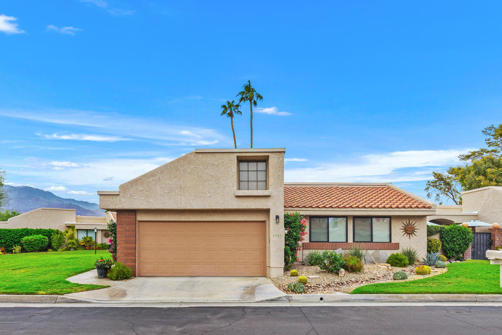 35983 E Paseo Circulo E Property Photo 3
