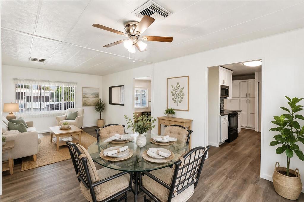 33530 Carlsbad Circle Property Photo 3