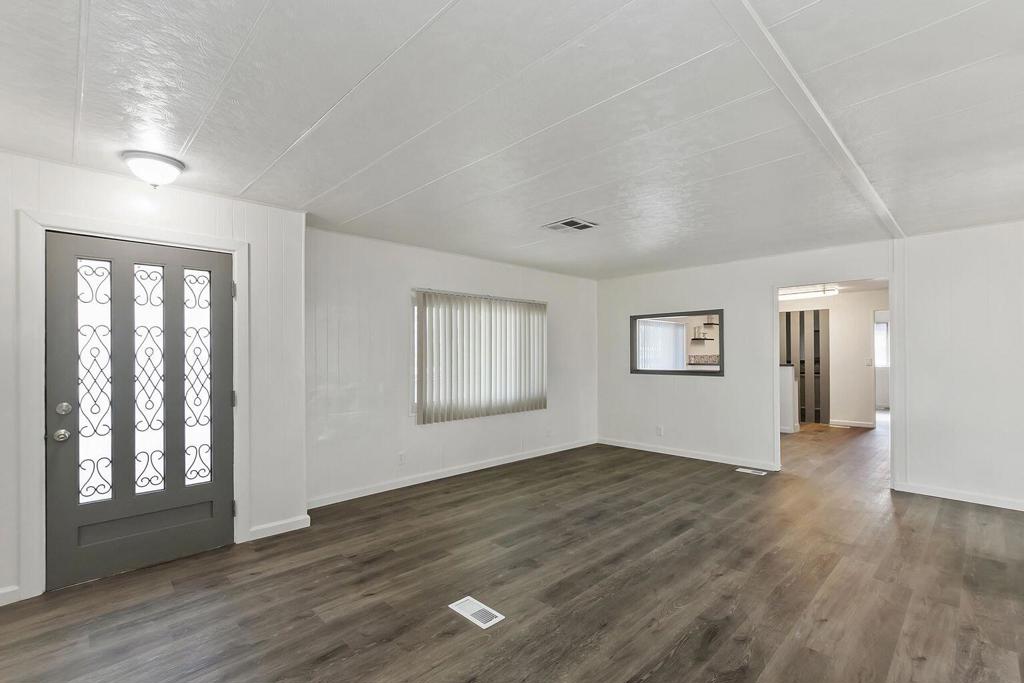 33530 Carlsbad Circle Property Photo 12