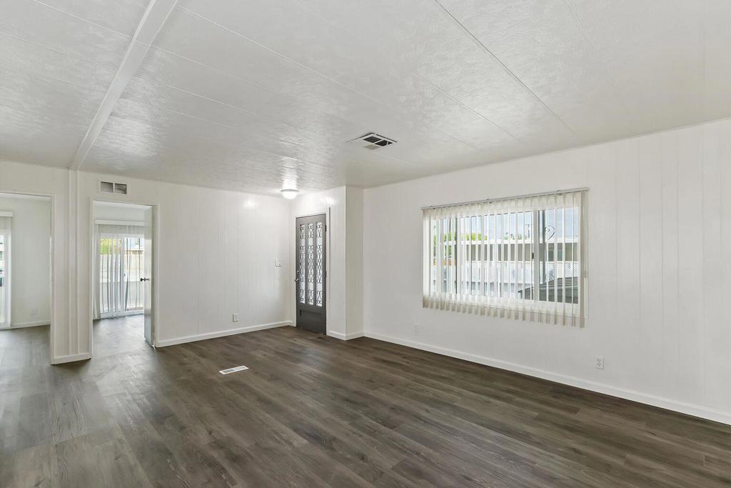 33530 Carlsbad Circle Property Photo 13