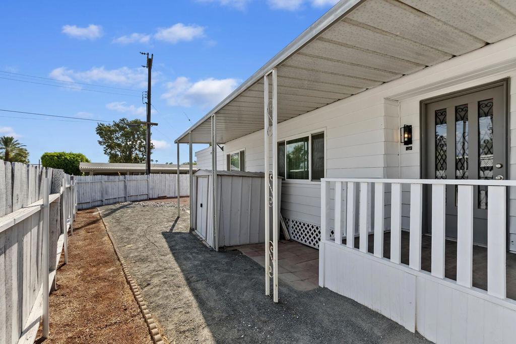 33530 Carlsbad Circle Property Photo 15