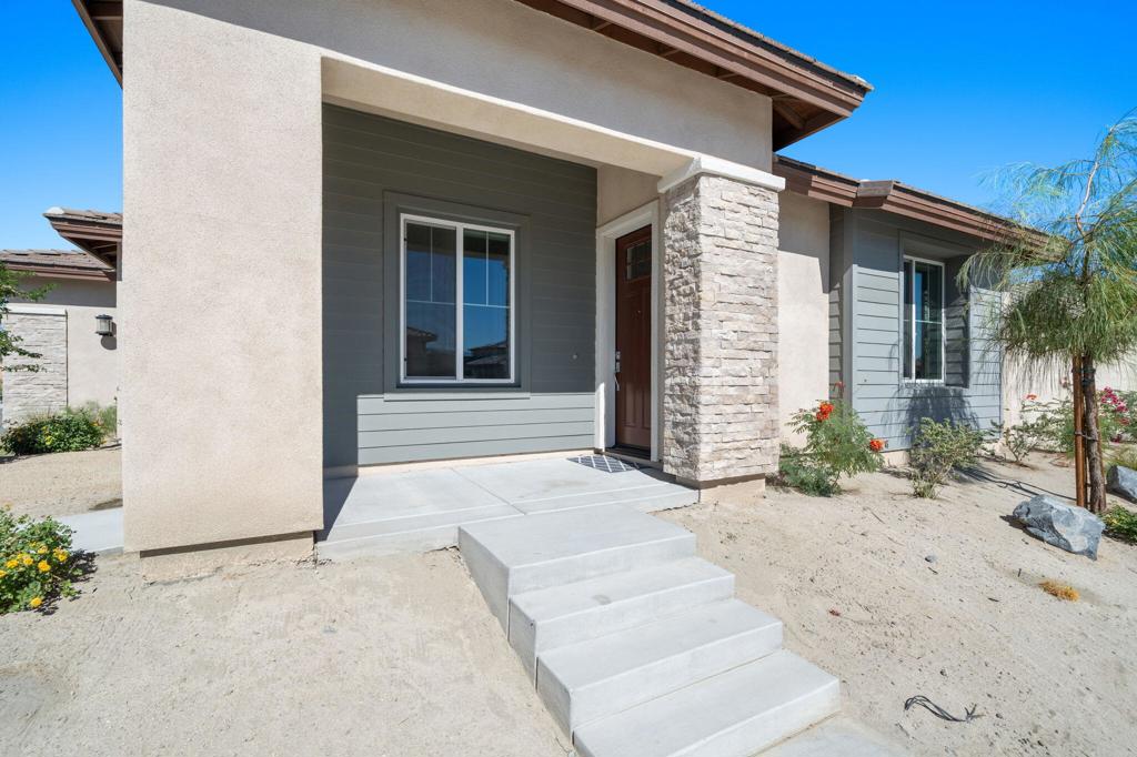 74338 Millennia Way Property Photo 3