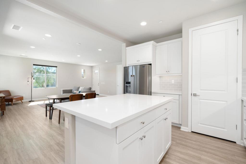 74338 Millennia Way Property Photo 12