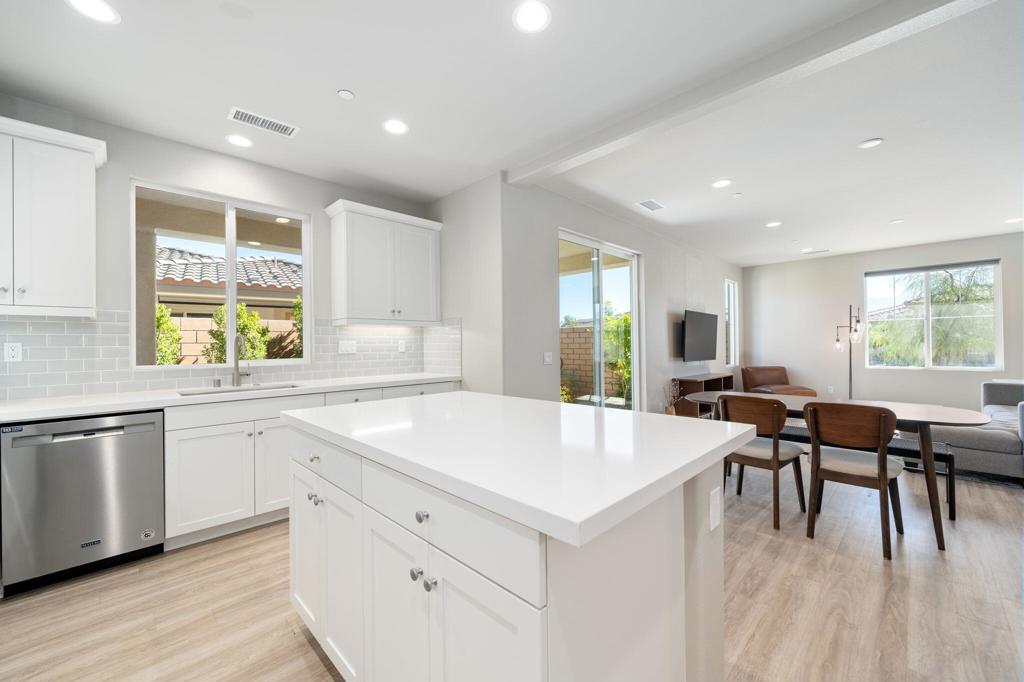 74338 Millennia Way Property Photo 14