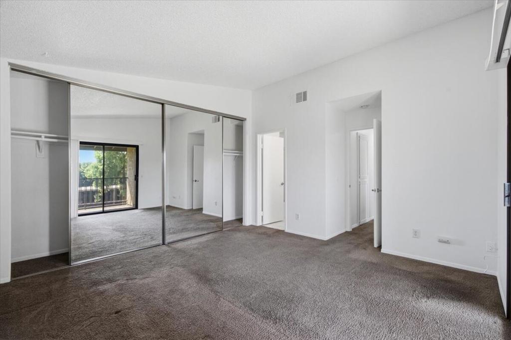 31200 Landau Boulevard 1504 Property Photo 8