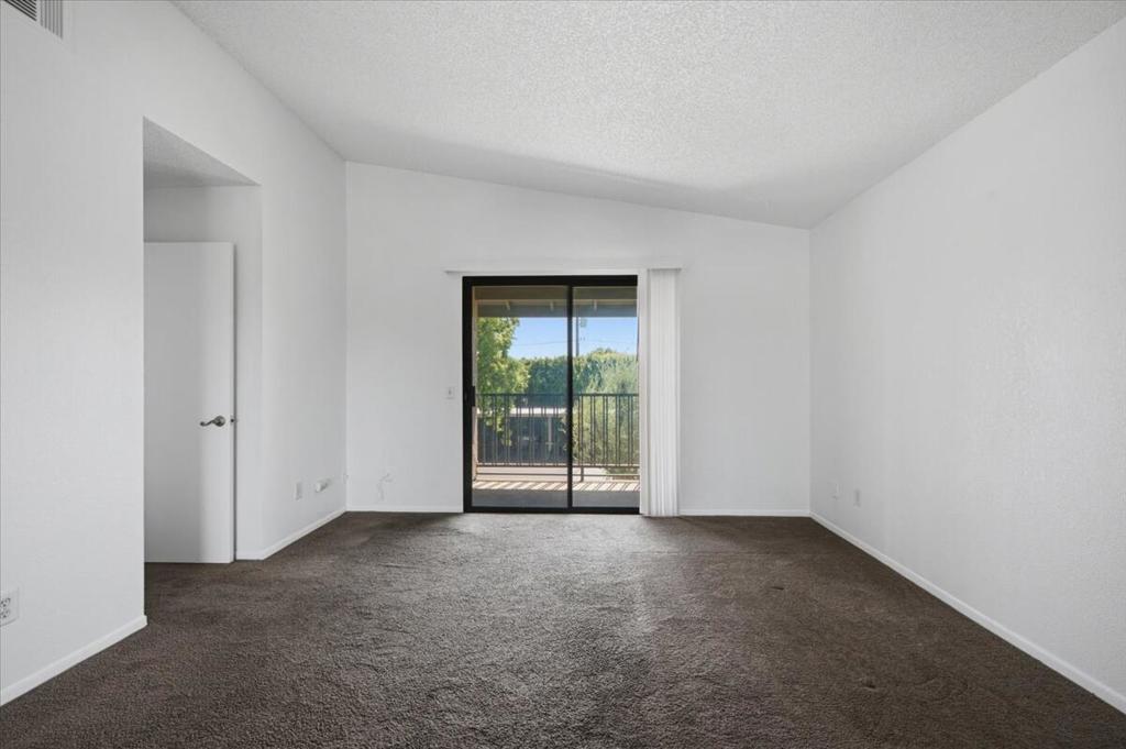 31200 Landau Boulevard 1504 Property Photo 9