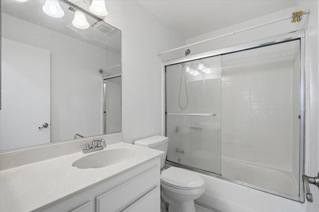 31200 Landau Boulevard 1504 Property Photo 17